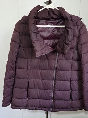 DKNY Women's Dark Plum Quilted Down Puffer Jacket